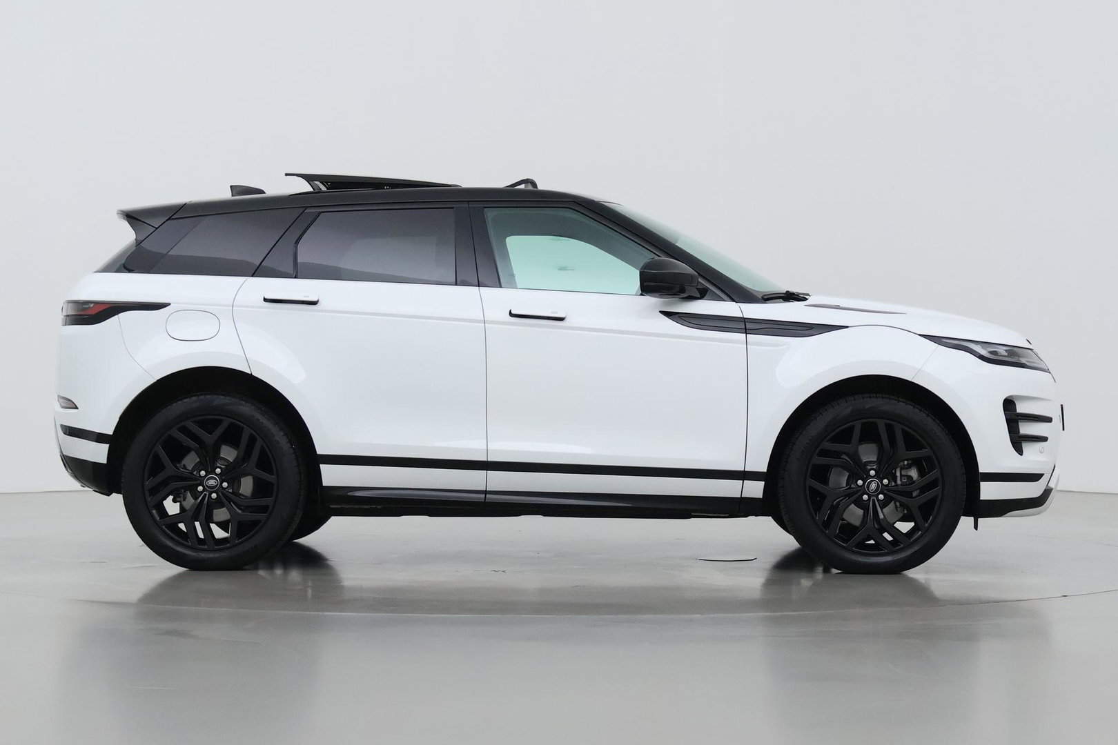 Land Rover Range Rover Evoque P300e R-Dynamic HSE | Meridian | Schuifdak | Stoel- Stuurverwarming | 20 inch