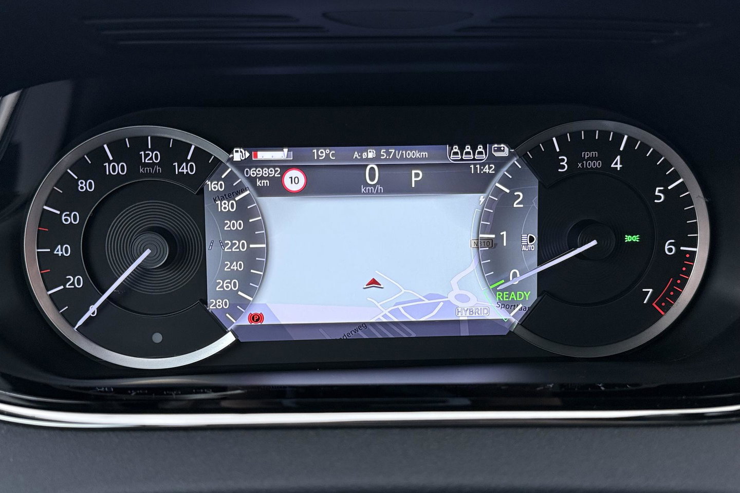 Land Rover Range Rover Evoque P300e R-Dynamic HSE | Meridian | Schuifdak | Stoel- Stuurverwarming | 20 inch