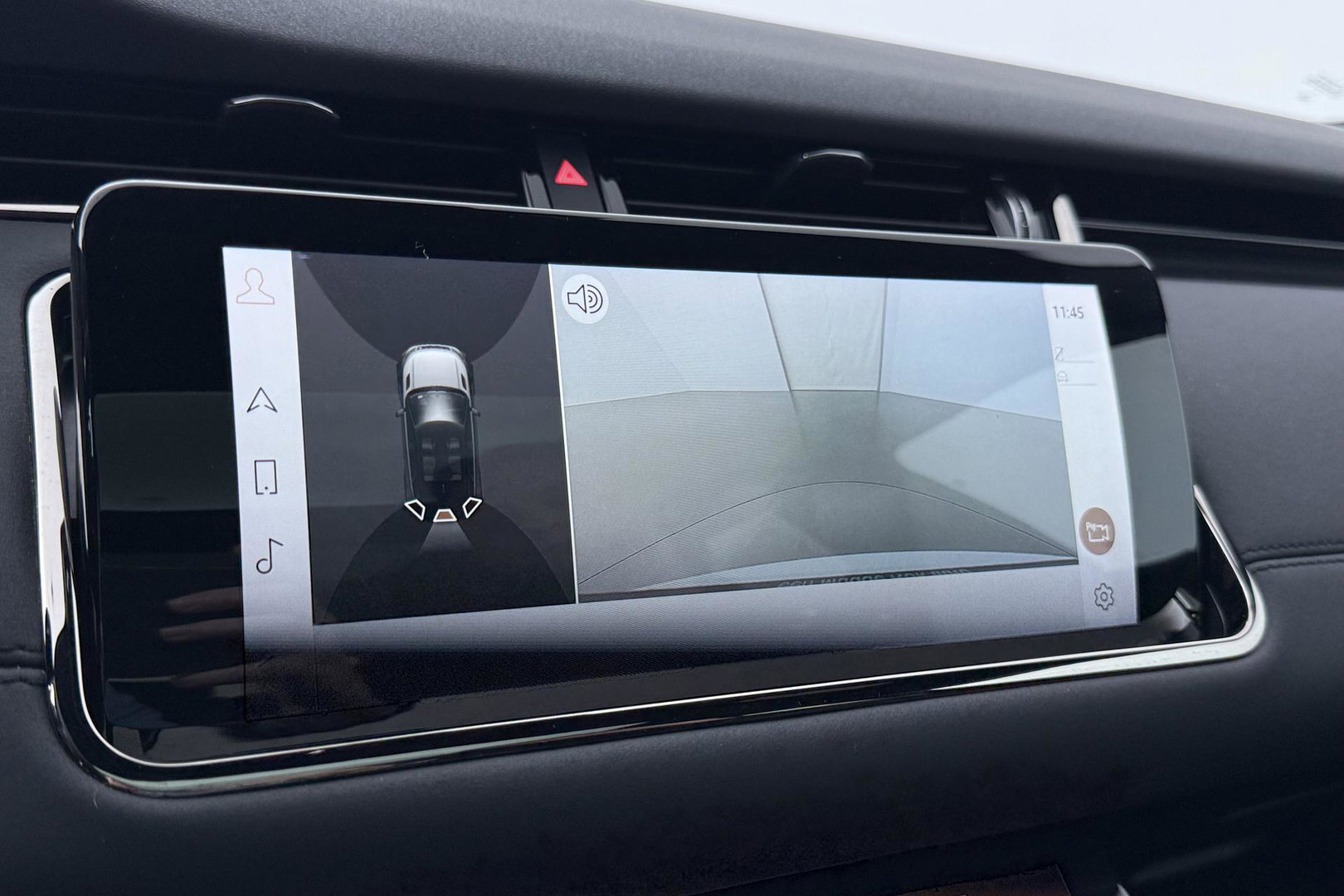 Land Rover Range Rover Evoque P300e R-Dynamic HSE | Meridian | Schuifdak | Stoel- Stuurverwarming | 20 inch