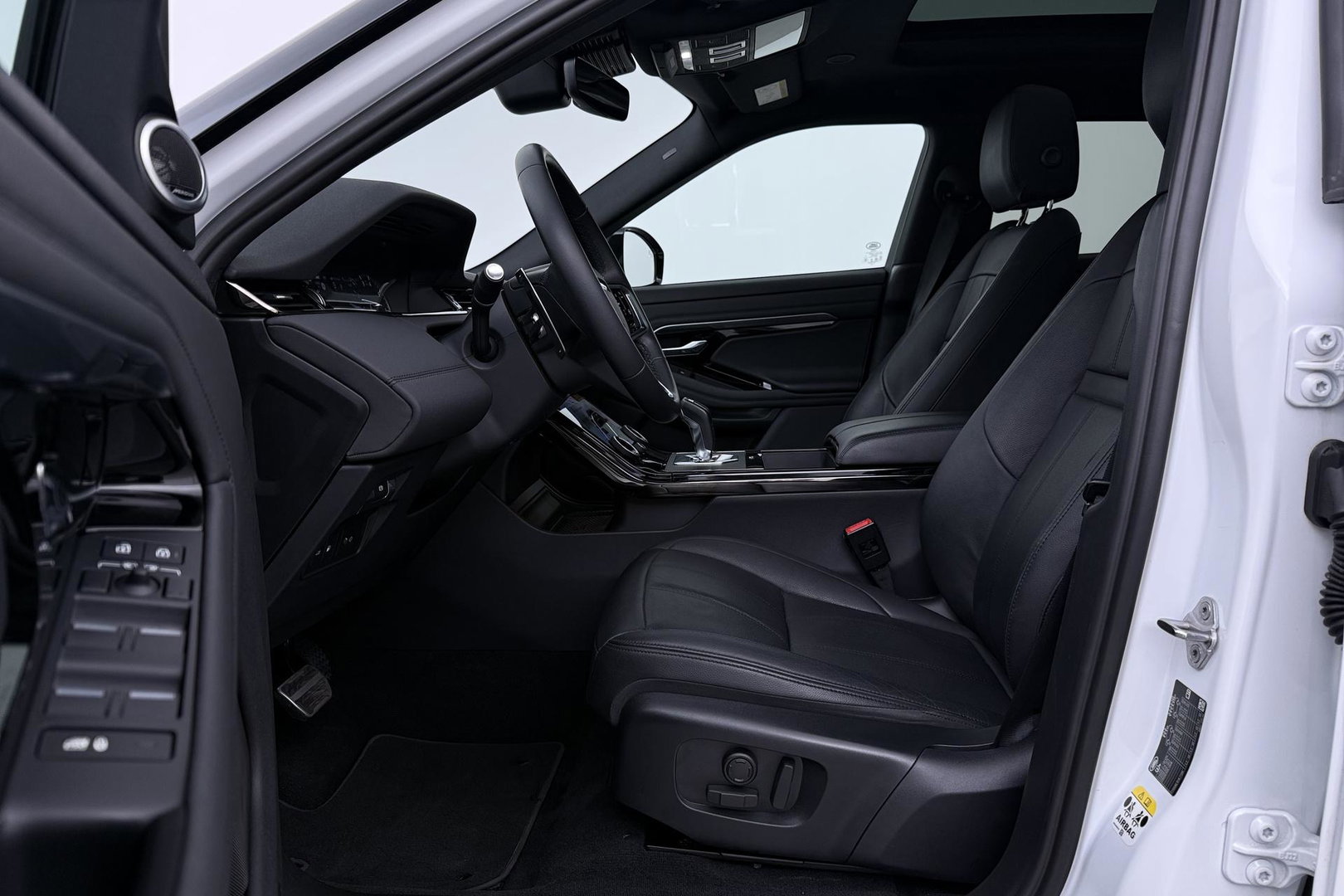 Land Rover Range Rover Evoque P300e R-Dynamic HSE | Meridian | Schuifdak | Stoel- Stuurverwarming | 20 inch