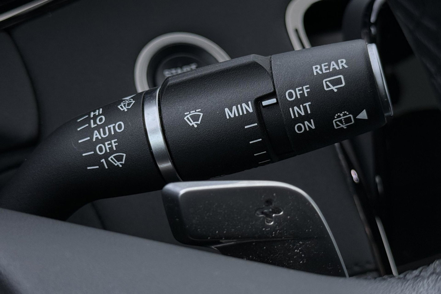 Land Rover Range Rover Evoque P300e R-Dynamic HSE | Meridian | Schuifdak | Stoel- Stuurverwarming | 20 inch