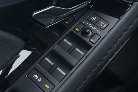 Land Rover Range Rover Evoque P300e R-Dynamic HSE | Meridian | Schuifdak | Stoel- Stuurverwarming | 20 inch