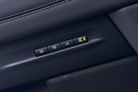 Land Rover Range Rover Evoque P300e R-Dynamic HSE | Meridian | Schuifdak | Stoel- Stuurverwarming | 20 inch