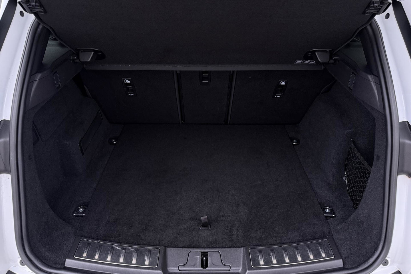 Land Rover Range Rover Evoque P300e R-Dynamic HSE | Meridian | Schuifdak | Stoel- Stuurverwarming | 20 inch