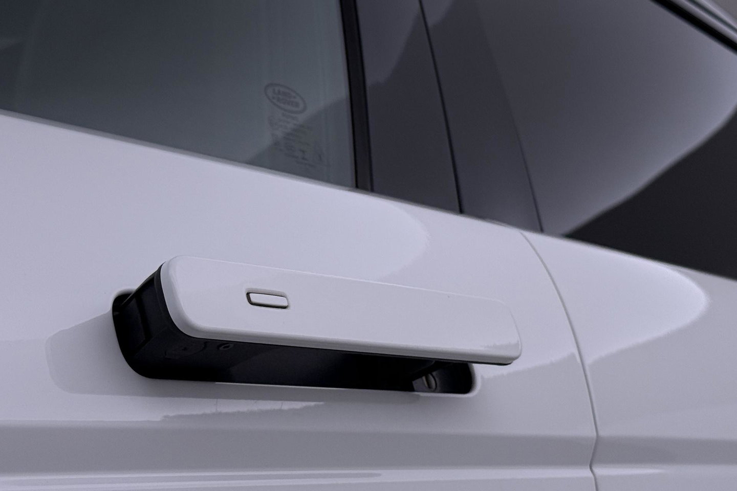 Land Rover Range Rover Evoque P300e R-Dynamic HSE | Meridian | Schuifdak | Stoel- Stuurverwarming | 20 inch