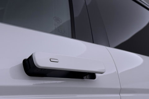Land Rover Range Rover Evoque P300e R-Dynamic HSE | Meridian | Schuifdak | Stoel- Stuurverwarming | 20 inch