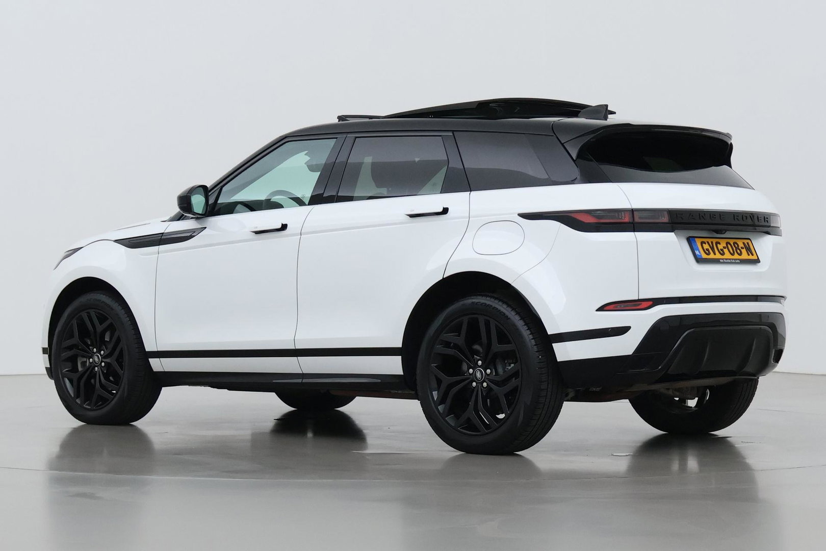 Land Rover Range Rover Evoque P300e R-Dynamic HSE | Meridian | Schuifdak | Stoel- Stuurverwarming | 20 inch