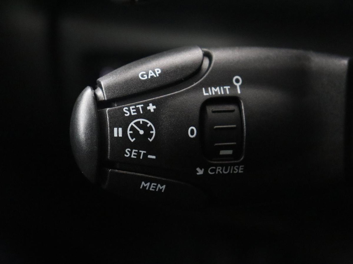 Citroën C5 1.6 Plug-in Hybrid 225 Business Plus | SOH 98,1% | Camera | Navigatie | Stoelverwarming | Apple carplay | DodeHoek ASS. |