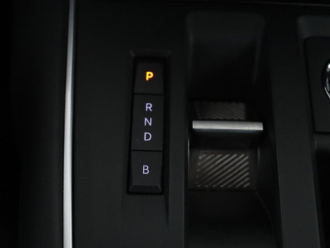 Citroën C5 1.6 Plug-in Hybrid 225 Business Plus | SOH 98,1% | Camera | Navigatie | Stoelverwarming | Apple carplay | DodeHoek ASS. |