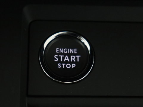 Citroën C5 1.6 Plug-in Hybrid 225 Business Plus | SOH 98,1% | Camera | Navigatie | Stoelverwarming | Apple carplay | DodeHoek ASS. |