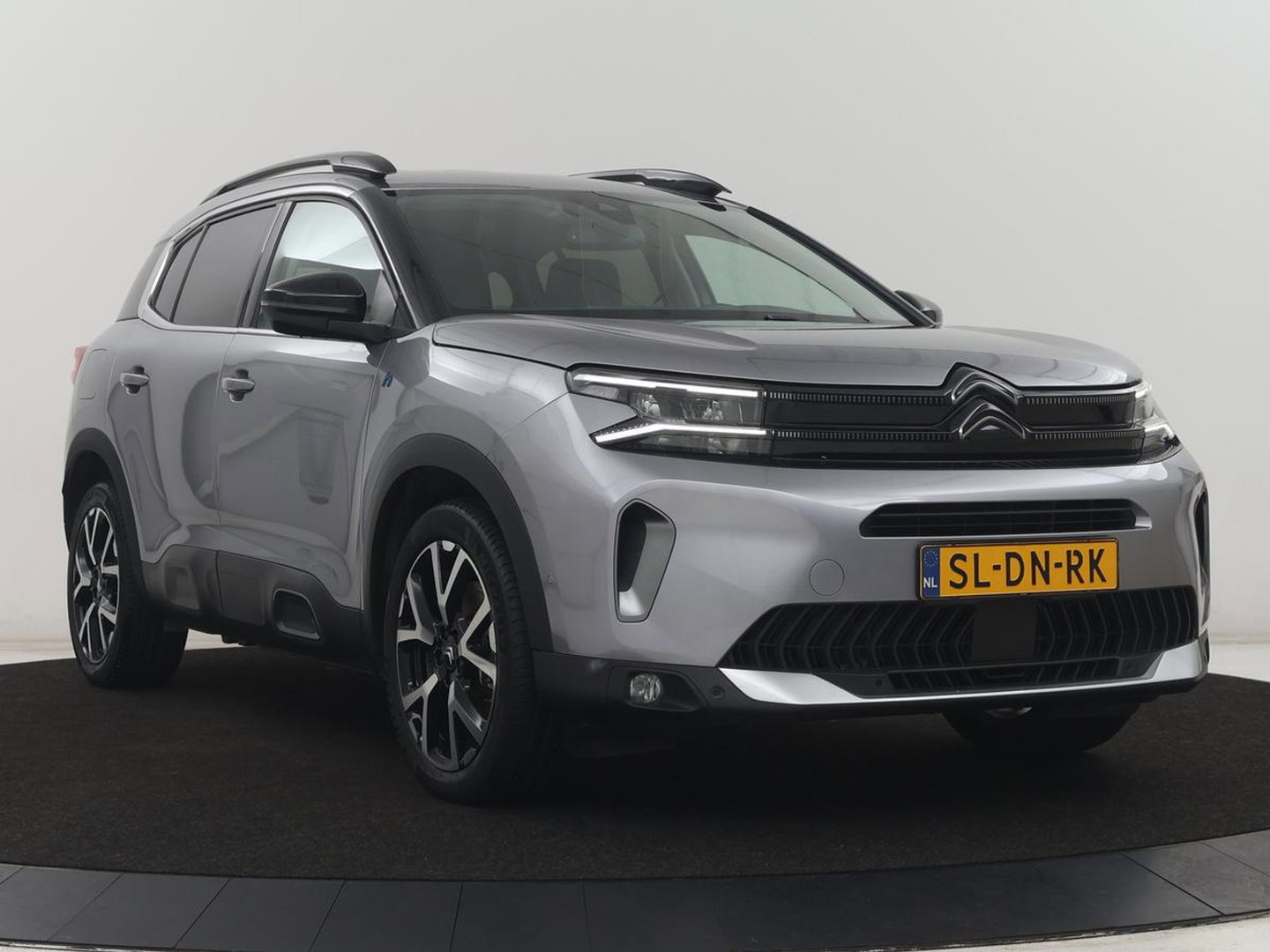 Citroën C5 1.6 Plug-in Hybrid 225 Business Plus | SOH 98,1% | Camera | Navigatie | Stoelverwarming | Apple carplay | DodeHoek ASS. |
