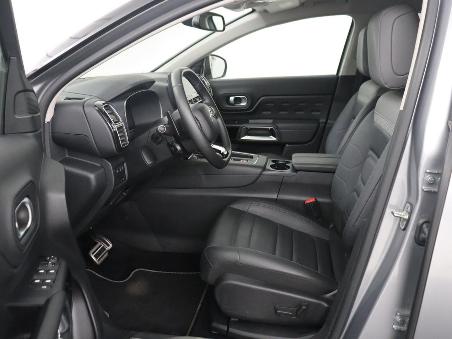 Citroën C5 1.6 Plug-in Hybrid 225 Business Plus | SOH 98,1% | Camera | Navigatie | Stoelverwarming | Apple carplay | DodeHoek ASS. |