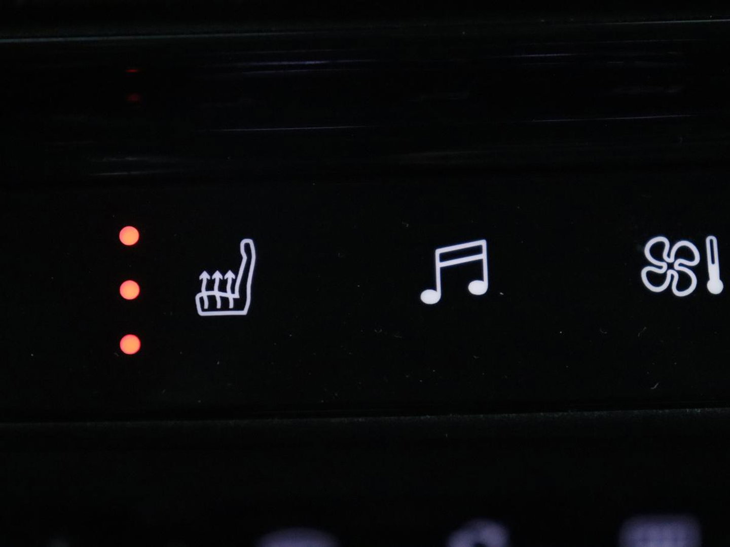 Citroën C5 1.6 Plug-in Hybrid 225 Business Plus | SOH 98,1% | Camera | Navigatie | Stoelverwarming | Apple carplay | DodeHoek ASS. |