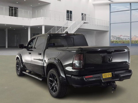 Dodge Ram Pick-Up 1500 4x4 Crew Cab LPG Marge (btw vrij) Blackout
