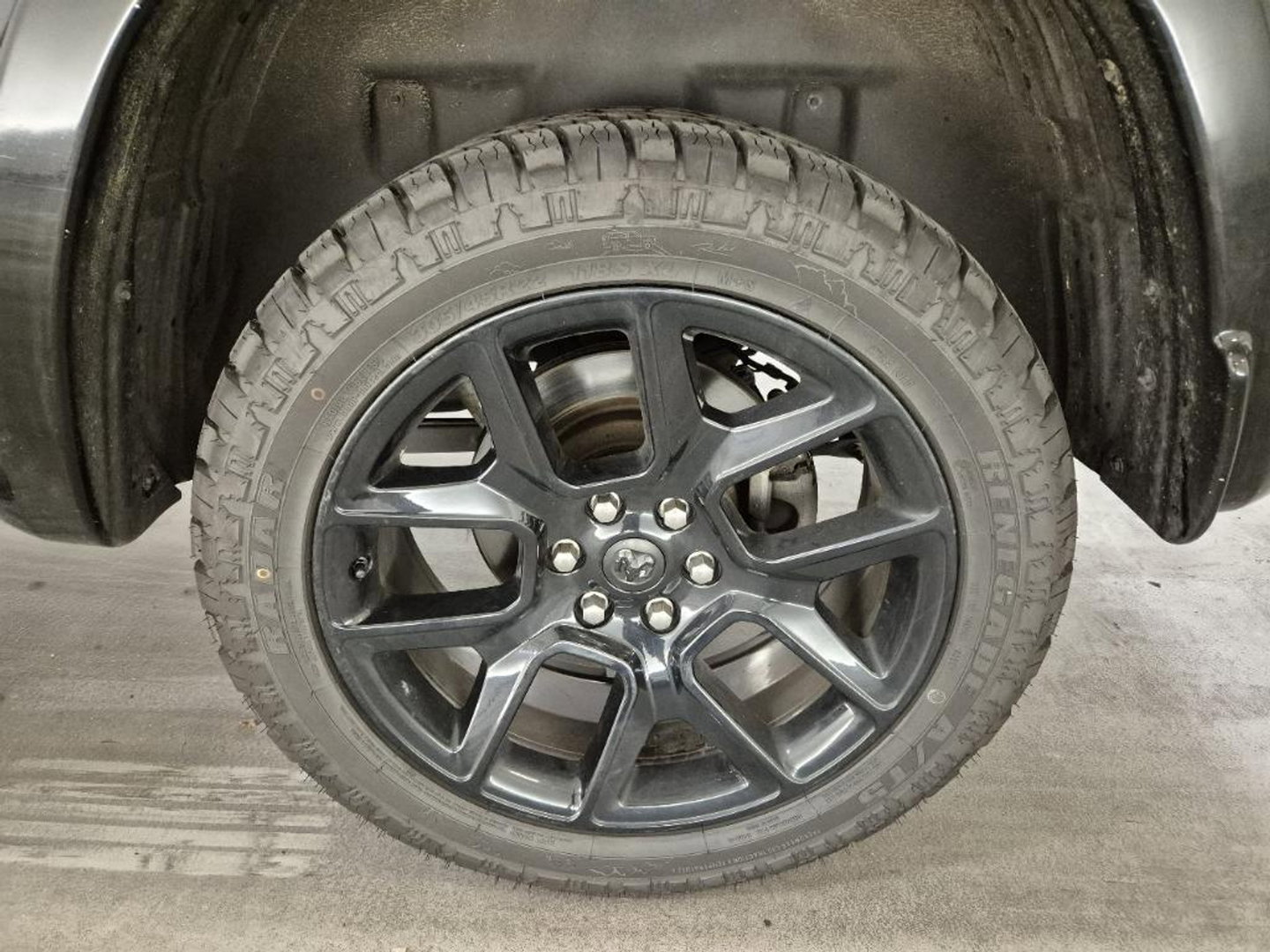 Dodge Ram 1500 4x4 Crew Cab LPG Marge (btw vrij) Blackout