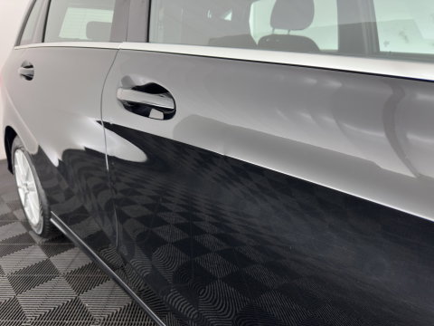 Mercedes-Benz B-Klasse 180 d Lease Edition Plus (INCL-BTW) * FULL-LED | SPORTSEATS | NAVI-FULLMAP | ECC | PDC | CRUISE | KEYLESS | 16''ALU*
