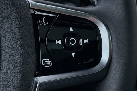 Volvo XC60 T8 Ultra Black Edition | Harman/Kardon | Panoramadak | 360° Camera | Head-Up | Stoel+Stuurverwarming | Pilot Assist | BLIS | ACC | 21 Inch