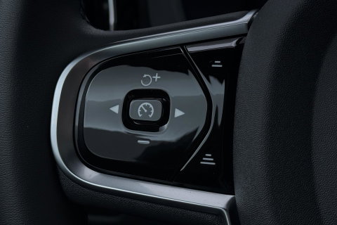 Volvo XC60 T8 Ultra Black Edition | Harman/Kardon | Panoramadak | 360° Camera | Head-Up | Stoel+Stuurverwarming | Pilot Assist | BLIS | ACC | 21 Inch