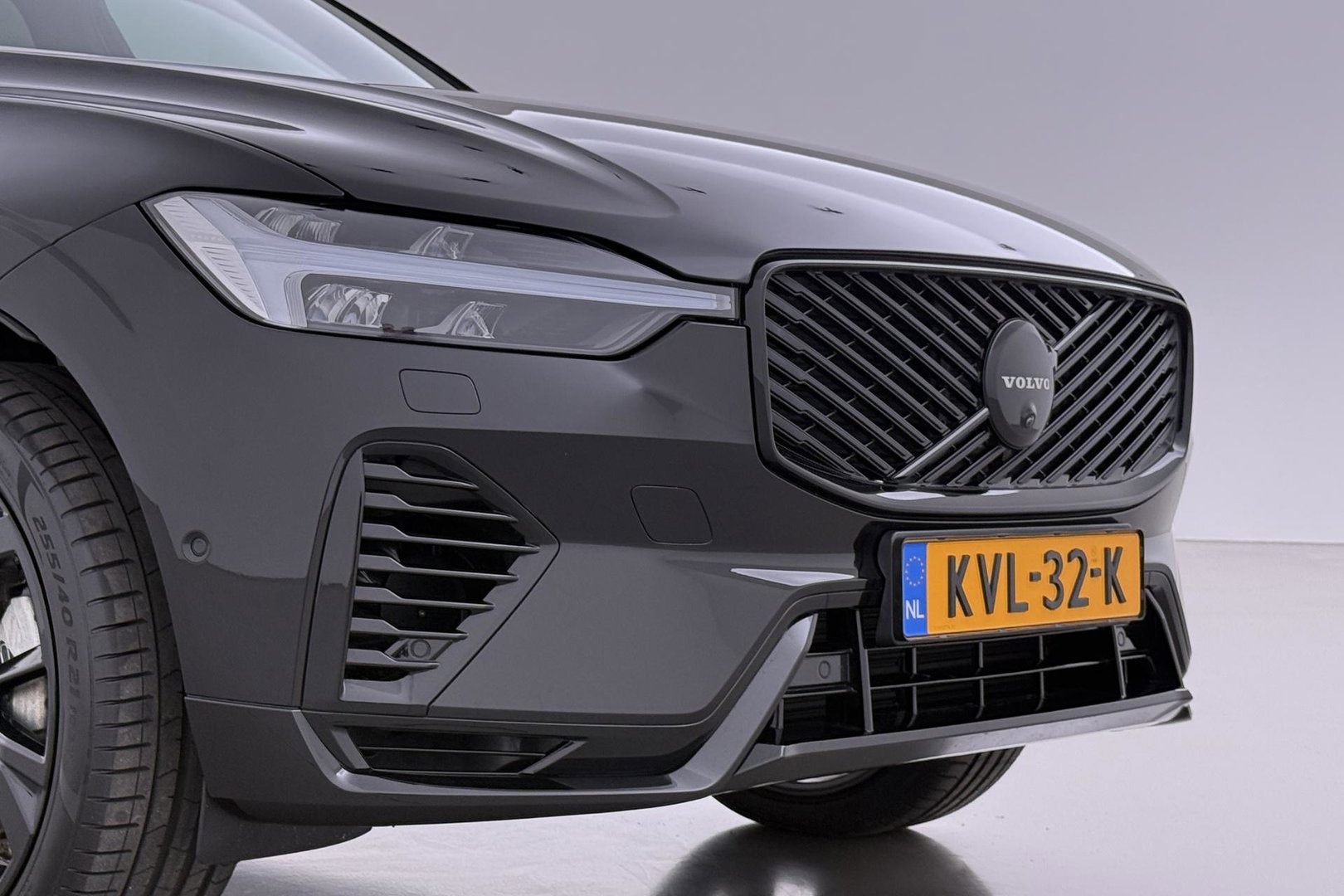Volvo XC60 T8 Ultra Black Edition | Harman/Kardon | Panoramadak | 360° Camera | Head-Up | Stoel+Stuurverwarming | Pilot Assist | BLIS | ACC | 21 Inch