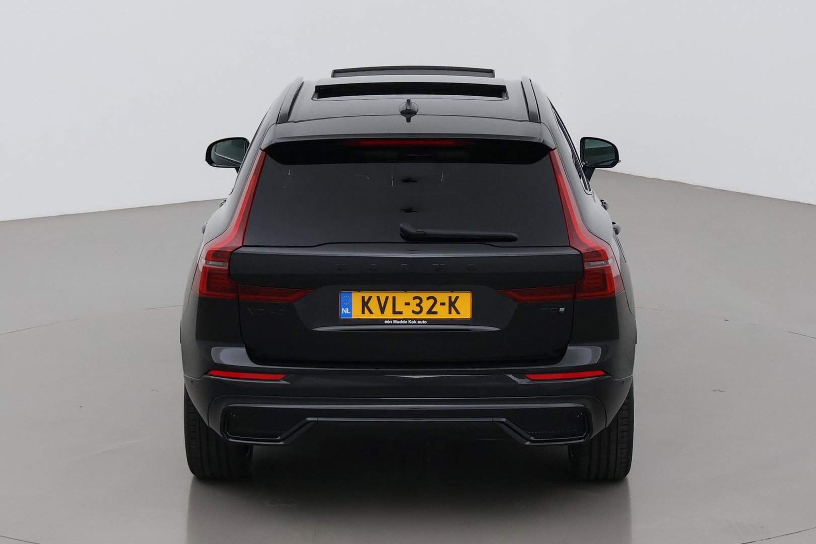 Volvo XC60 T8 Ultra Black Edition | Harman/Kardon | Panoramadak | 360° Camera | Head-Up | Stoel+Stuurverwarming | Pilot Assist | BLIS | ACC | 21 Inch