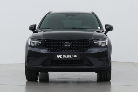 Volvo XC40 2.0 B3 Plus Black Edition | Harman/Kardon | Camera | Stoel+Stuurverwarming | Memory | Keyless | 20 Inch