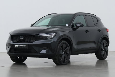 Volvo XC40 2.0 B3 Plus Black Edition | Harman/Kardon | Camera | Stoel+Stuurverwarming | Memory | Keyless | 20 Inch