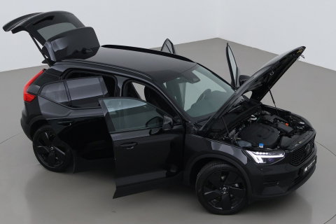 Volvo XC40 2.0 B3 Plus Black Edition | Harman/Kardon | Pilot Assist | Camera | BLIS | Memory | Stoel+Stuurverwarming | Keyless | ACC | 20 Inch