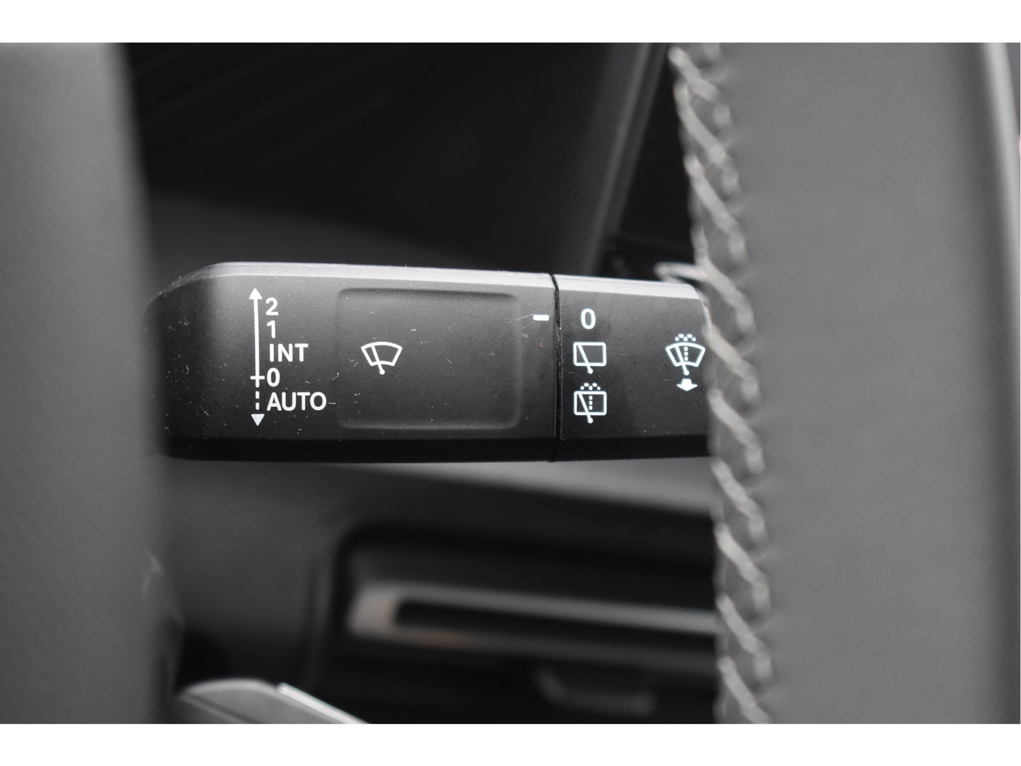 Citroën C3 Aircross 1.2 Hybrid 145pk Plus | Carplay/Android | DAB | Cruise Contr | Camera | LM-Velgen | LED