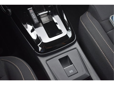 Citroën C3 Aircross 1.2 Hybrid 145pk Plus | Carplay/Android | DAB | Cruise Contr | Camera | LM-Velgen | LED
