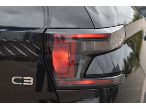 Citroën C3 Aircross 1.2 Hybrid 145pk Plus | Carplay/Android | DAB | Cruise Contr | Camera | LM-Velgen | LED