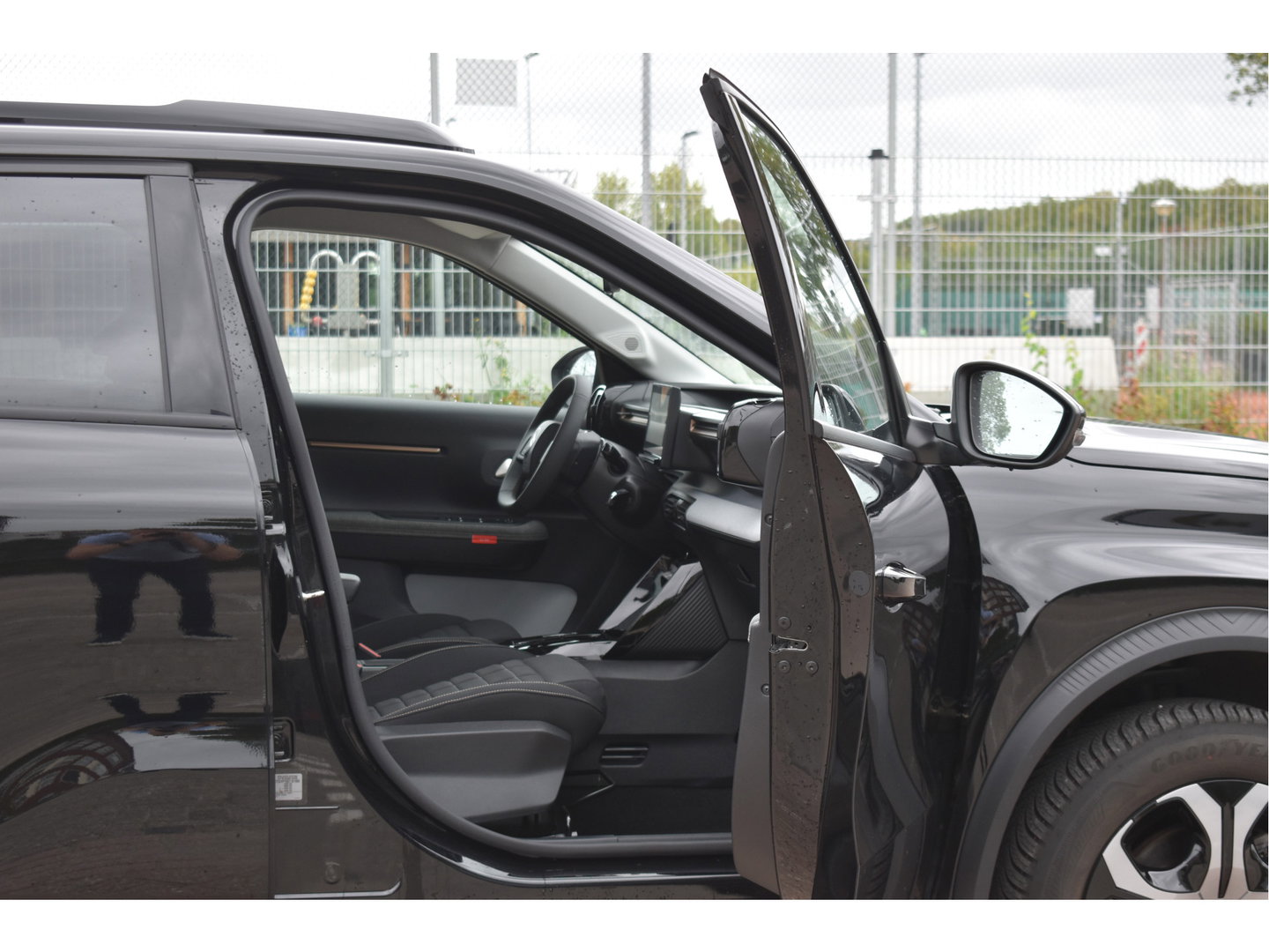 Citroën C3 Aircross 1.2 Hybrid 145pk Plus | Carplay/Android | DAB | Cruise Contr | Camera | LM-Velgen | LED