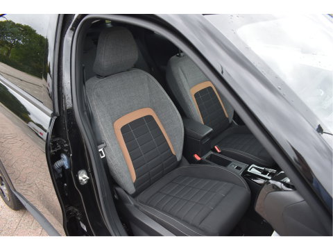 Citroën C3 Aircross 1.2 Hybrid 145pk Plus | Carplay/Android | DAB | Cruise Contr | Camera | LM-Velgen | LED