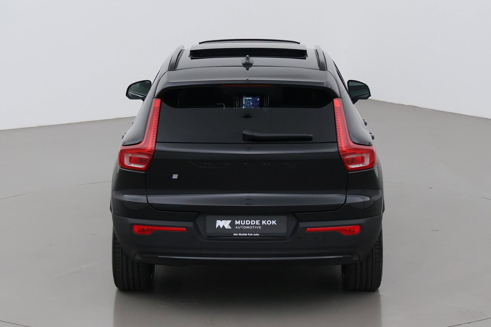 Volvo EX40 Single Motor Extended Range Plus Black Edition | 82 kWh | Harman/Kardon | Panoramadak | 360° Camera | BLIS | 20 Inch