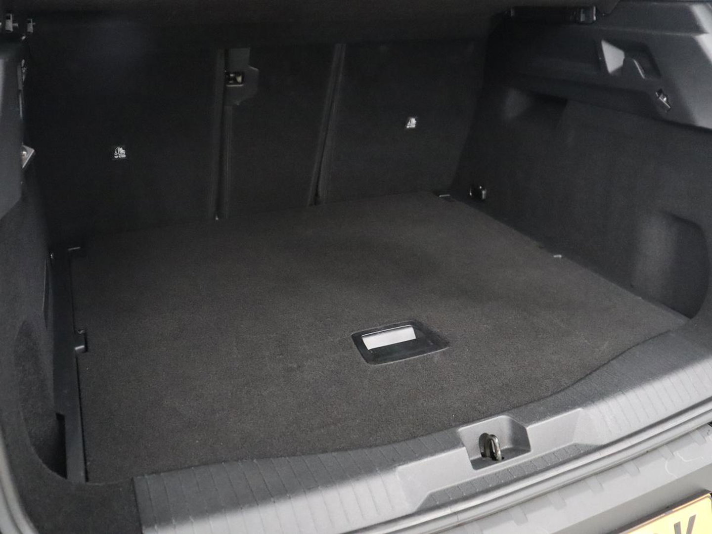 Opel Grandland 1.2 Turbo Hybrid Business Edition | Automaat | Apple Carplay | Dodehoek Ass. | Stuurwielverwarming | Camera |