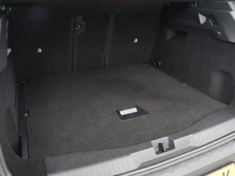 Opel Grandland 1.2 Turbo Hybrid Business Edition | Automaat | Apple Carplay | Dodehoek Ass. | Stuurwielverwarming | Camera |
