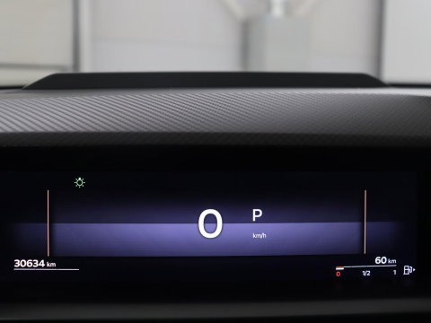 Opel Grandland 1.2 Turbo Hybrid Business Edition | Automaat | Apple Carplay | Dodehoek Ass. | Stuurwielverwarming | Camera |