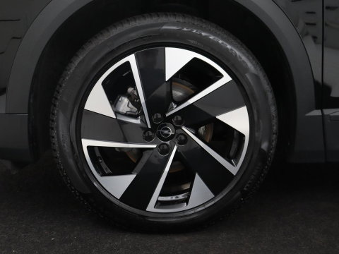Opel Grandland 1.2 Turbo Hybrid Business Edition | Automaat | Apple Carplay | Dodehoek Ass. | Stuurwielverwarming | Camera |