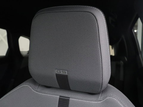 Opel Grandland 1.2 Turbo Hybrid Business Edition | Automaat | Apple Carplay | Dodehoek Ass. | Stuurwielverwarming | Camera |