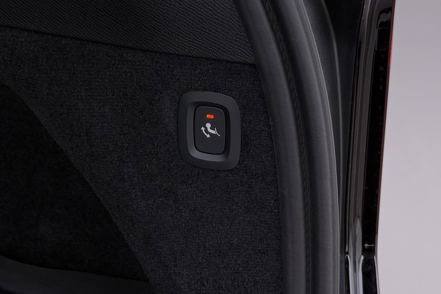 Volvo XC90 T8 Ultra Bright | MY27 | Harman/Kardon | Panoramadak | Trekhaak | 360° Camera | Head-Up | ACC | 21 Inch