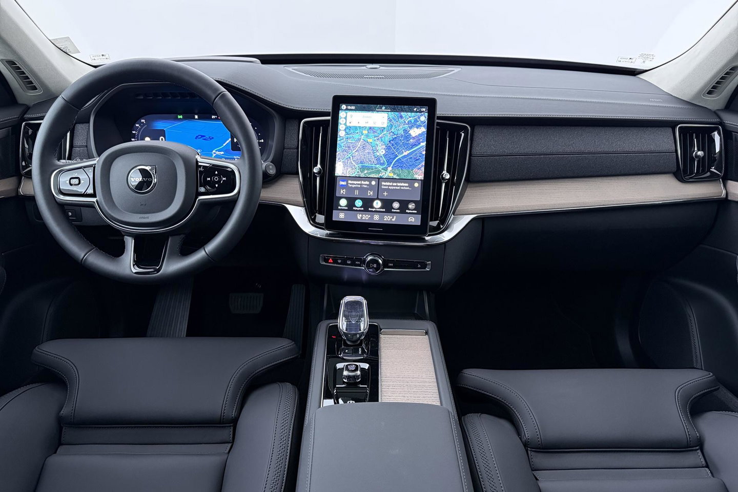 Volvo XC90 T8 Ultra Bright | MY27 | Harman/Kardon | Panoramadak | Trekhaak | 360° Camera | Head-Up | ACC | 21 Inch