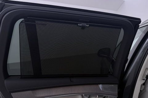 Volvo XC90 T8 Ultra Bright | Bowers&Wilkins | Luchtvering | Trekhaak | Panoramadak | 360° Camera | Massage | Stoelventilatie | 22 Inch