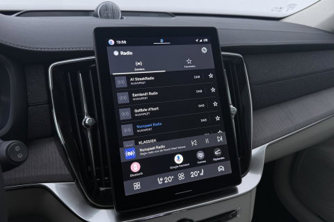 Volvo XC90 T8 Ultra Bright | Bowers&Wilkins | Luchtvering | Trekhaak | Panoramadak | 360° Camera | Massage | Stoelventilatie | 22 Inch