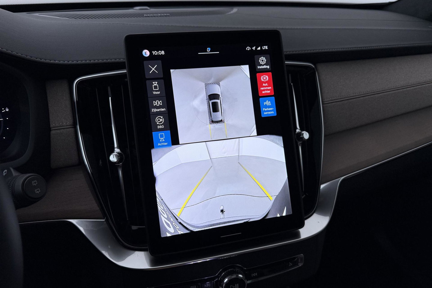 Volvo XC90 T8 Ultra Bright | MY27 | Bowers&Wilkins | Luchtvering | Panoramadak | 360° Camera | Trekhaak | Massage | Head-Up | 22 Inch