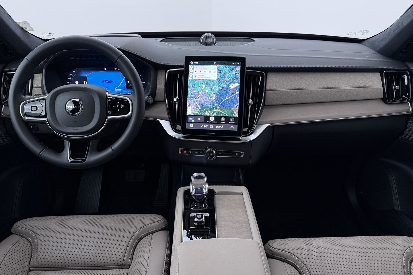 Volvo XC90 T8 Ultra Bright | MY27 | Bowers&Wilkins | Luchtvering | Panoramadak | 360° Camera | Trekhaak | Massage | Head-Up | 22 Inch