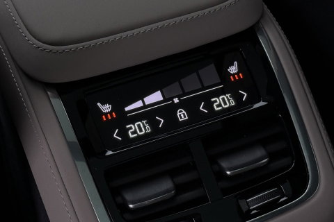 Volvo XC90 T8 Ultra Bright | MY27 | Bowers&Wilkins | Luchtvering | Panoramadak | 360° Camera | Trekhaak | Massage | Head-Up | 22 Inch