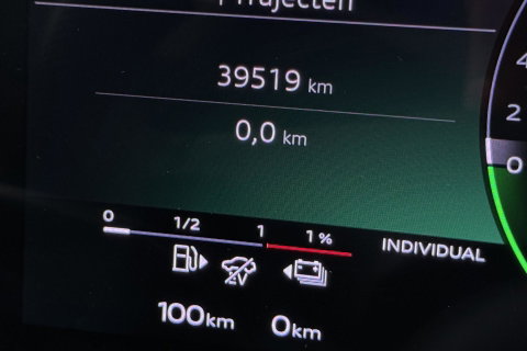 Audi Q5 2.0 TFSI e-Hybrid Quattro S Edition | FACELIFT | ACC | Trekhaak | 360° Camera | Tech Plus | Matrix LED | Keyless | Getint glas