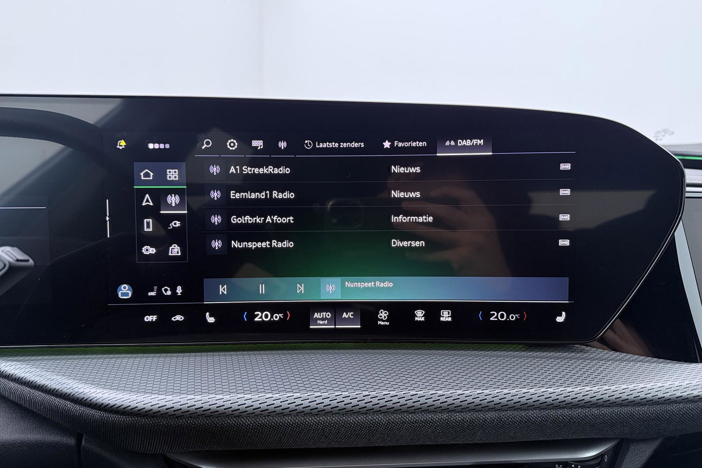 Audi Q5 2.0 TFSI e-Hybrid Quattro S Edition | FACELIFT | ACC | Trekhaak | 360° Camera | Tech Plus | Matrix LED | Keyless | Getint glas