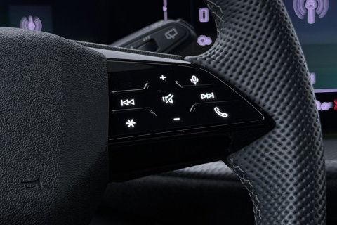 Audi Q5 2.0 TFSI e-Hybrid Quattro S Edition | FACELIFT | ACC | Trekhaak | 360° Camera | Tech Plus | Matrix LED | Keyless | Getint glas