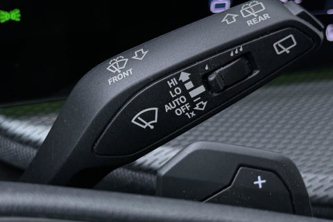 Audi Q5 2.0 TFSI e-Hybrid Quattro S Edition | FACELIFT | ACC | Trekhaak | 360° Camera | Tech Plus | Matrix LED | Keyless | Getint glas