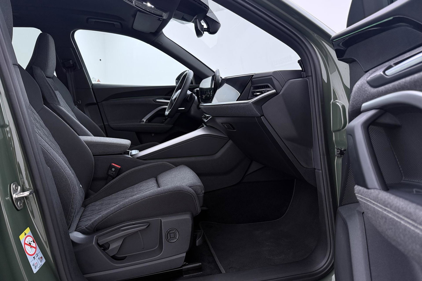 Audi Q5 2.0 TFSI e-Hybrid Quattro S Edition | FACELIFT | ACC | Trekhaak | 360° Camera | Tech Plus | Matrix LED | Keyless | Getint glas